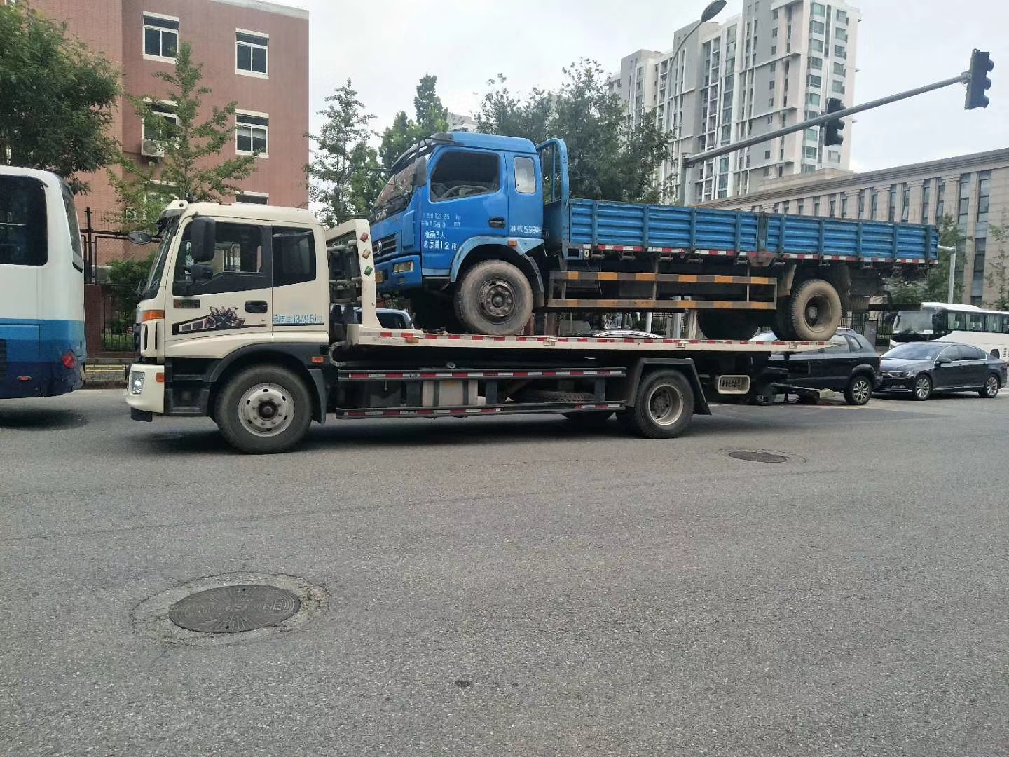 广州报废车回收免费托运