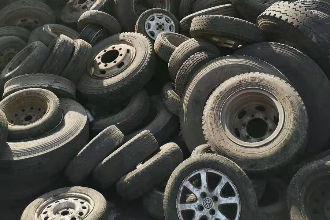 广州报废车回收分享轮胎报废辨别方法